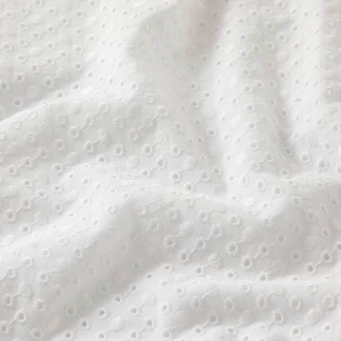 Broderie anglaise pois Domotex